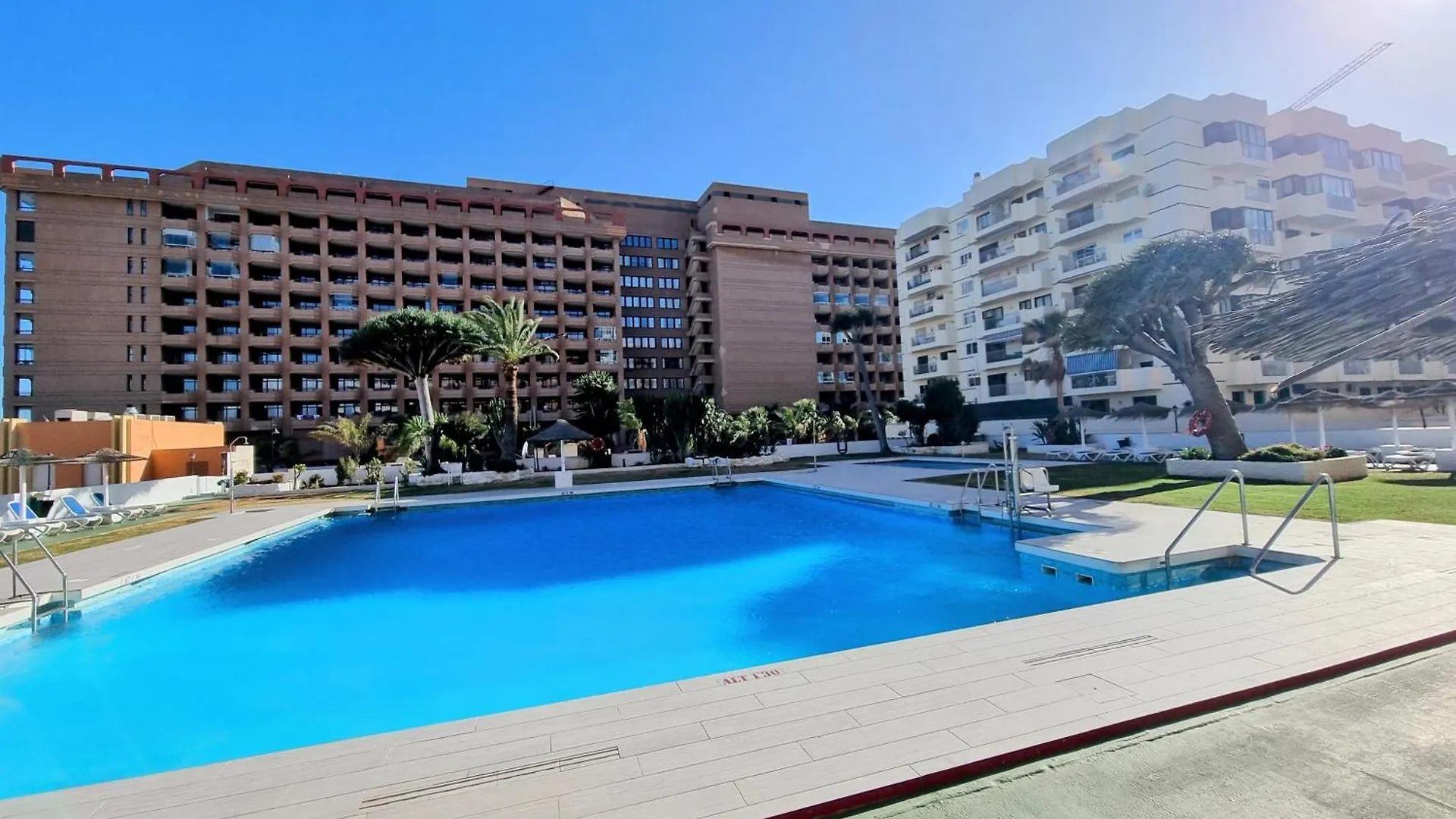 Pyr Beach And Pool Studio III Fuengirola Apartman